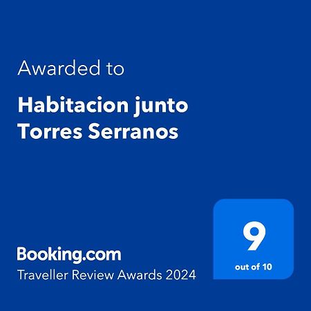 Habitacion Junto Torres Serranos Валенсия Екстериор снимка